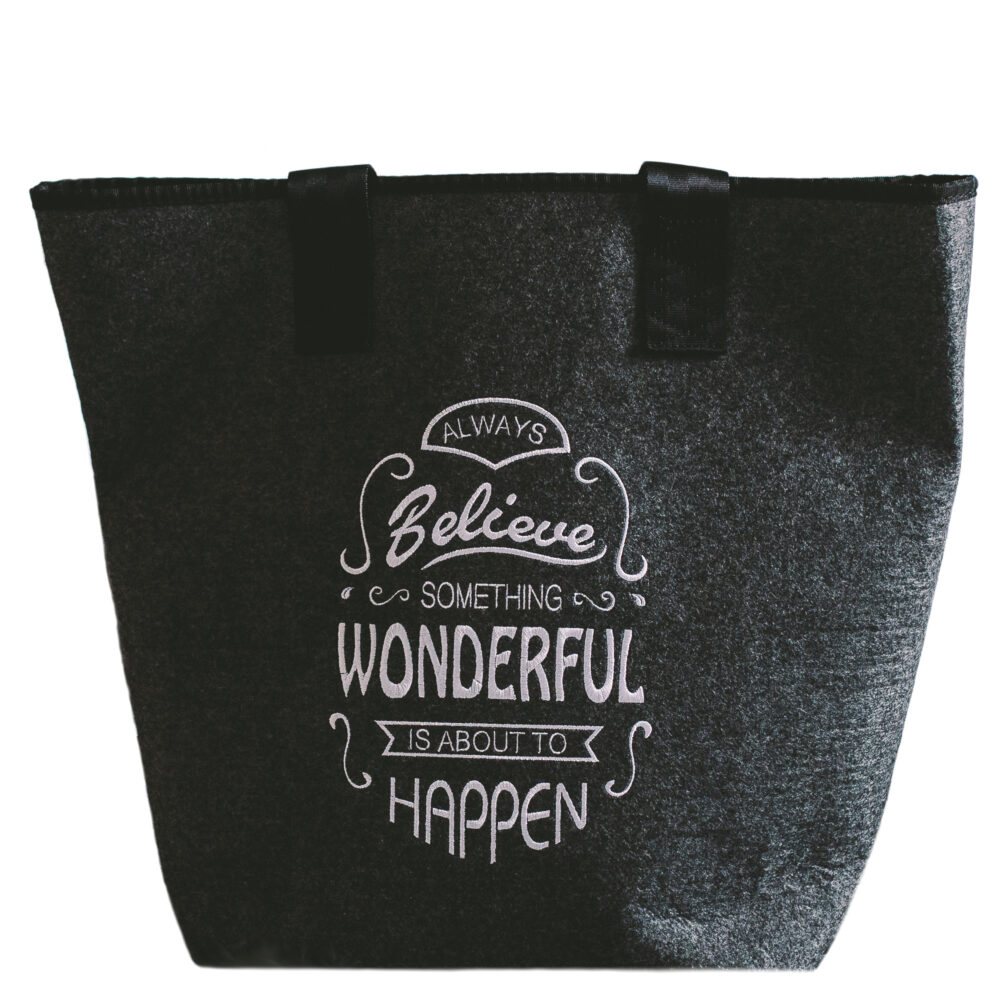 Filztasche_Believe_grau_gestickt Filztasche | Always believe something wonderful is about to happen | Shopper hochwertig bestickt